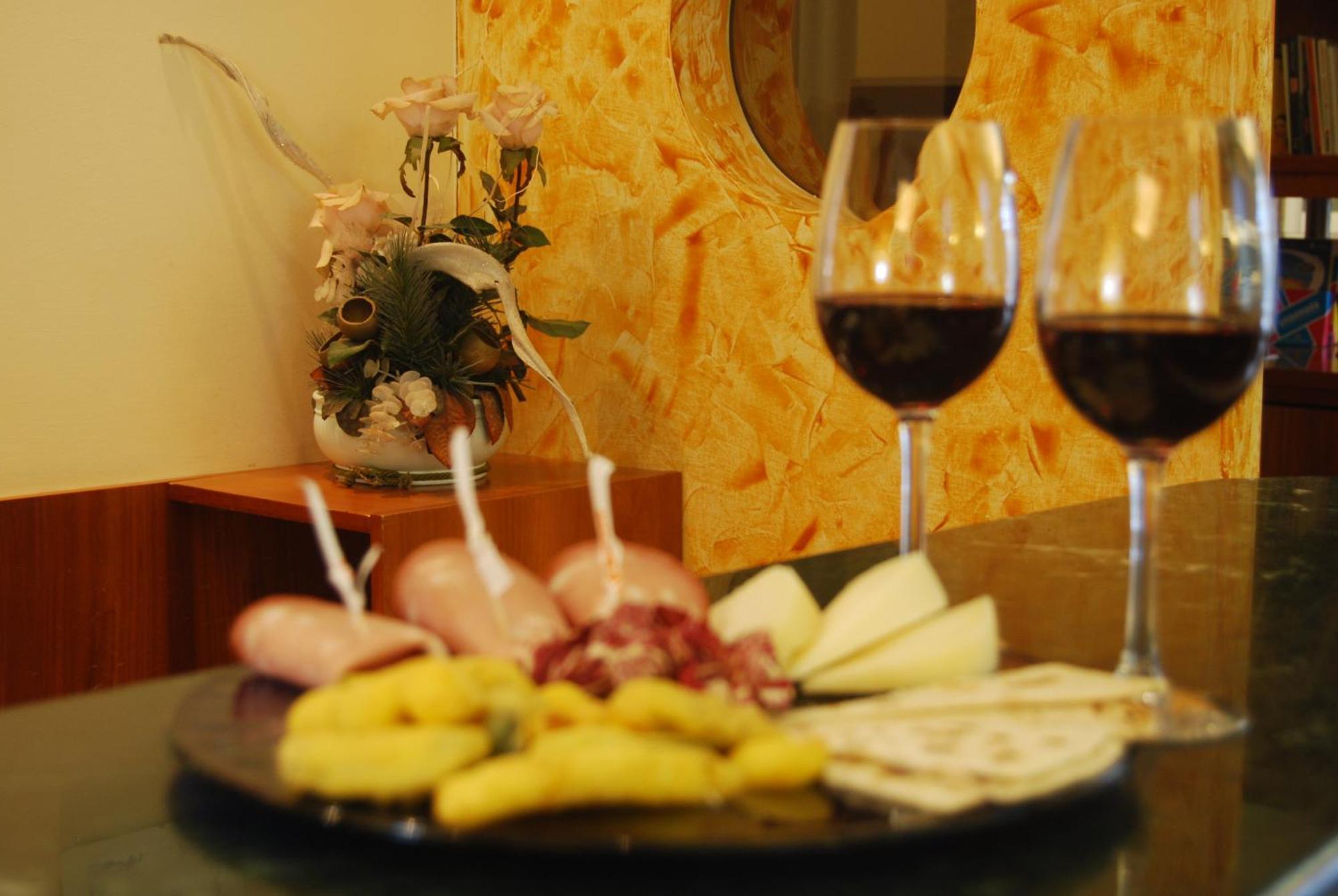 Hotel Gala Пезаро Экстерьер фото