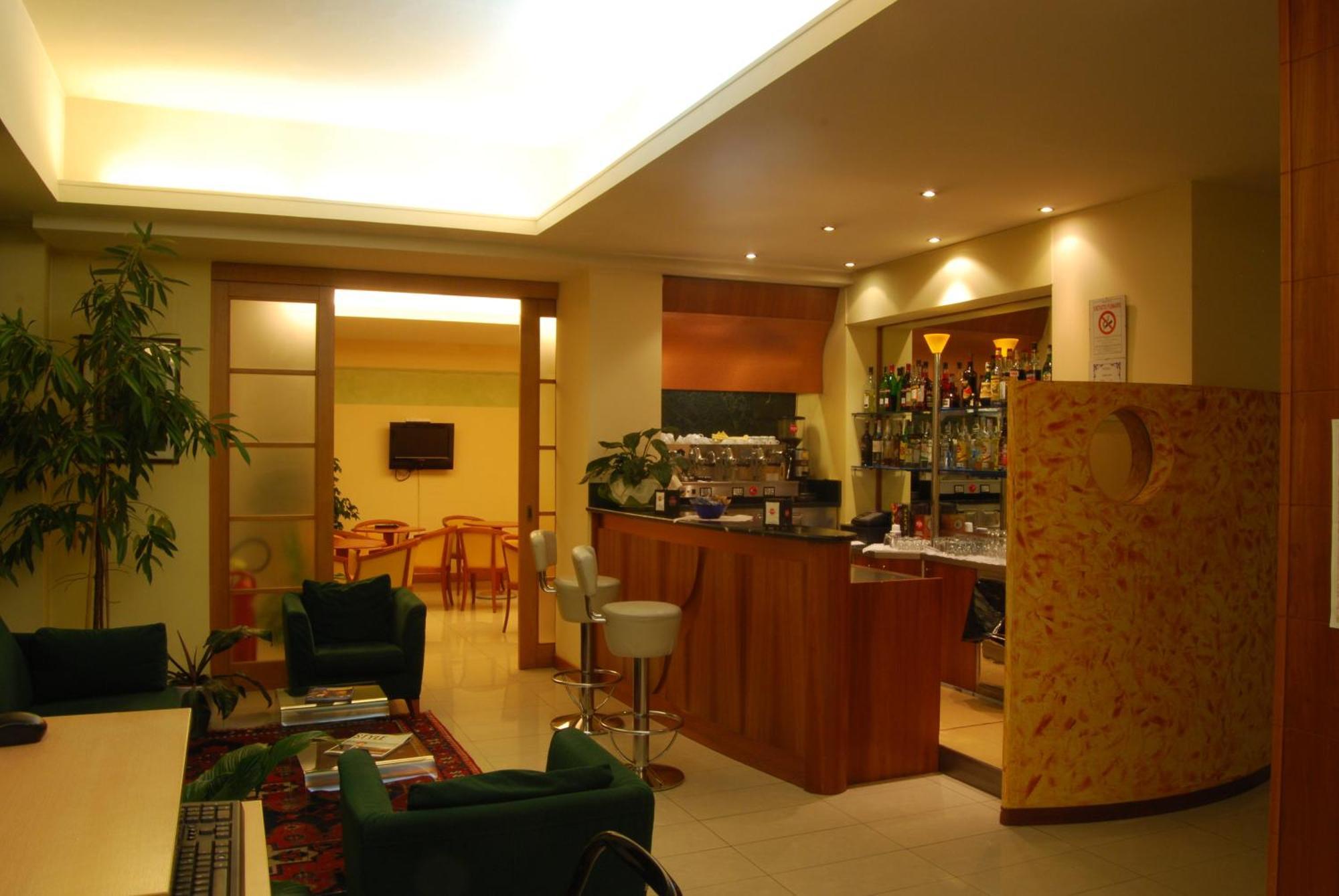Hotel Gala Пезаро Экстерьер фото